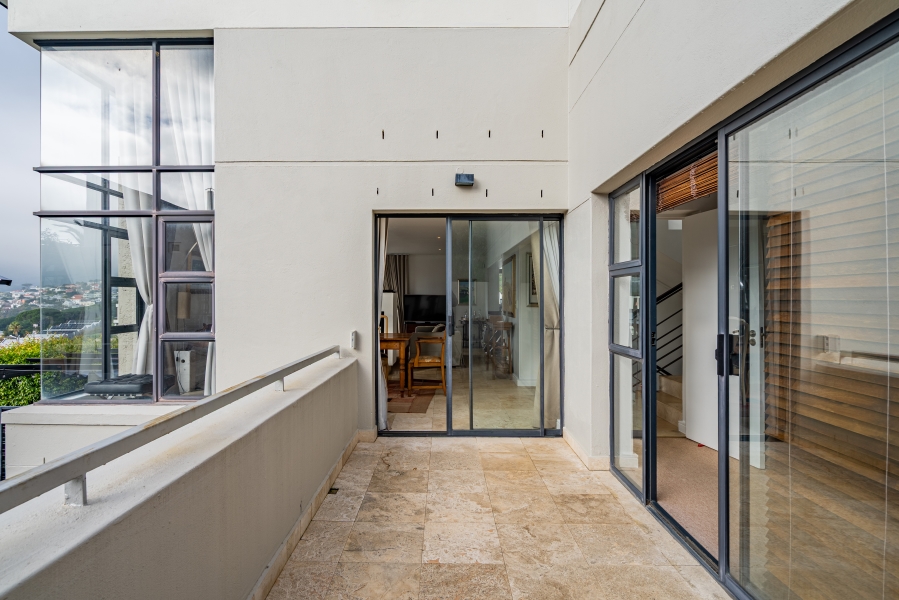 3 Bedroom Property for Sale in Oranjezicht Western Cape